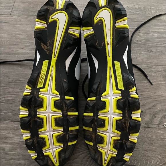 Nike FB Menace Shark Black football Cleats NWOT Men's 12 only worn once soccer - Picture 6 of 7